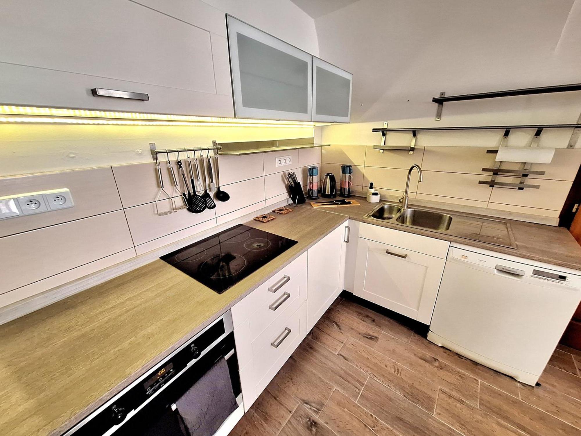 ברטיסלאבה Apartment Emma - Old Town מראה חיצוני תמונה