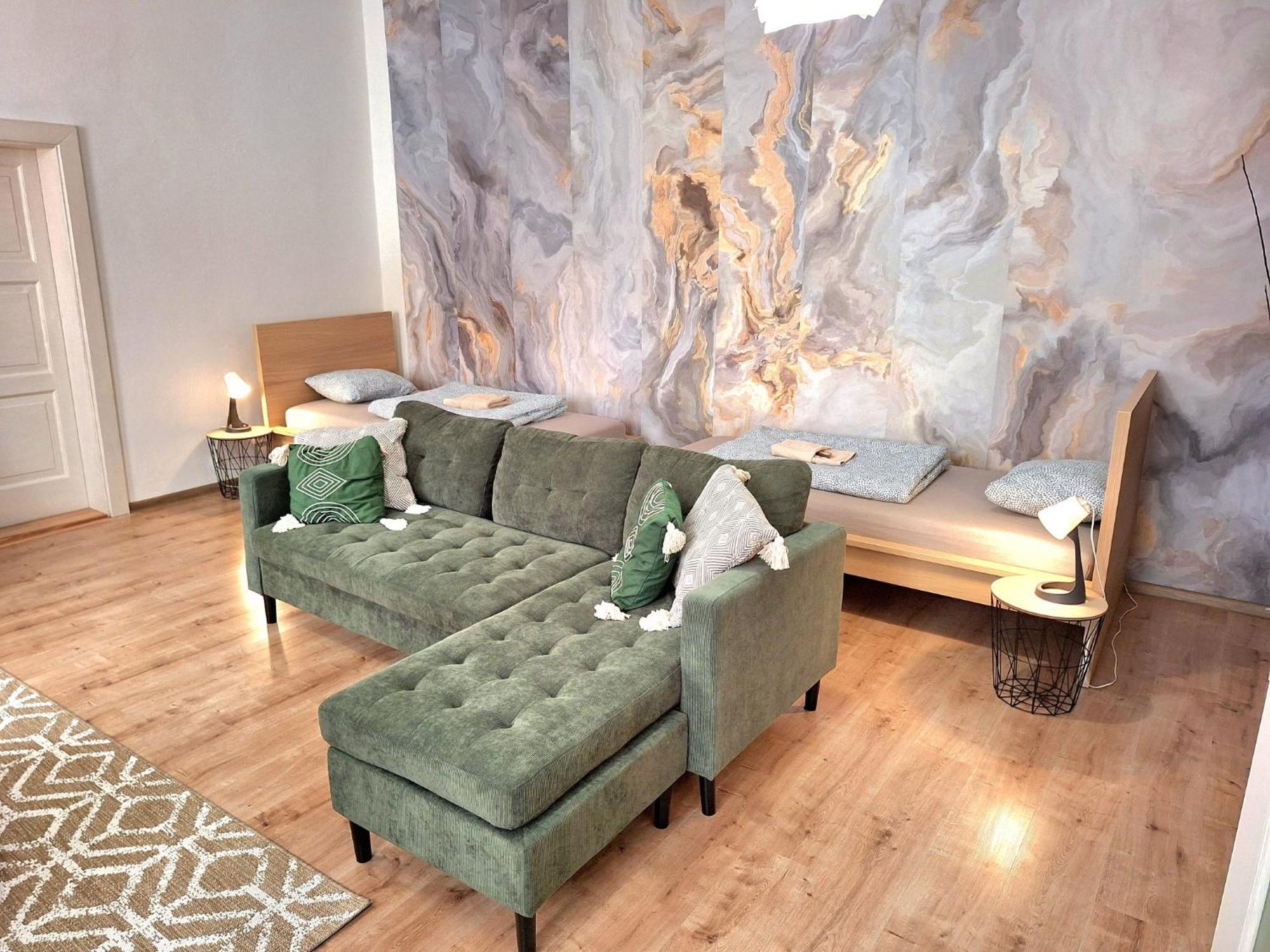 ברטיסלאבה Apartment Emma - Old Town מראה חיצוני תמונה